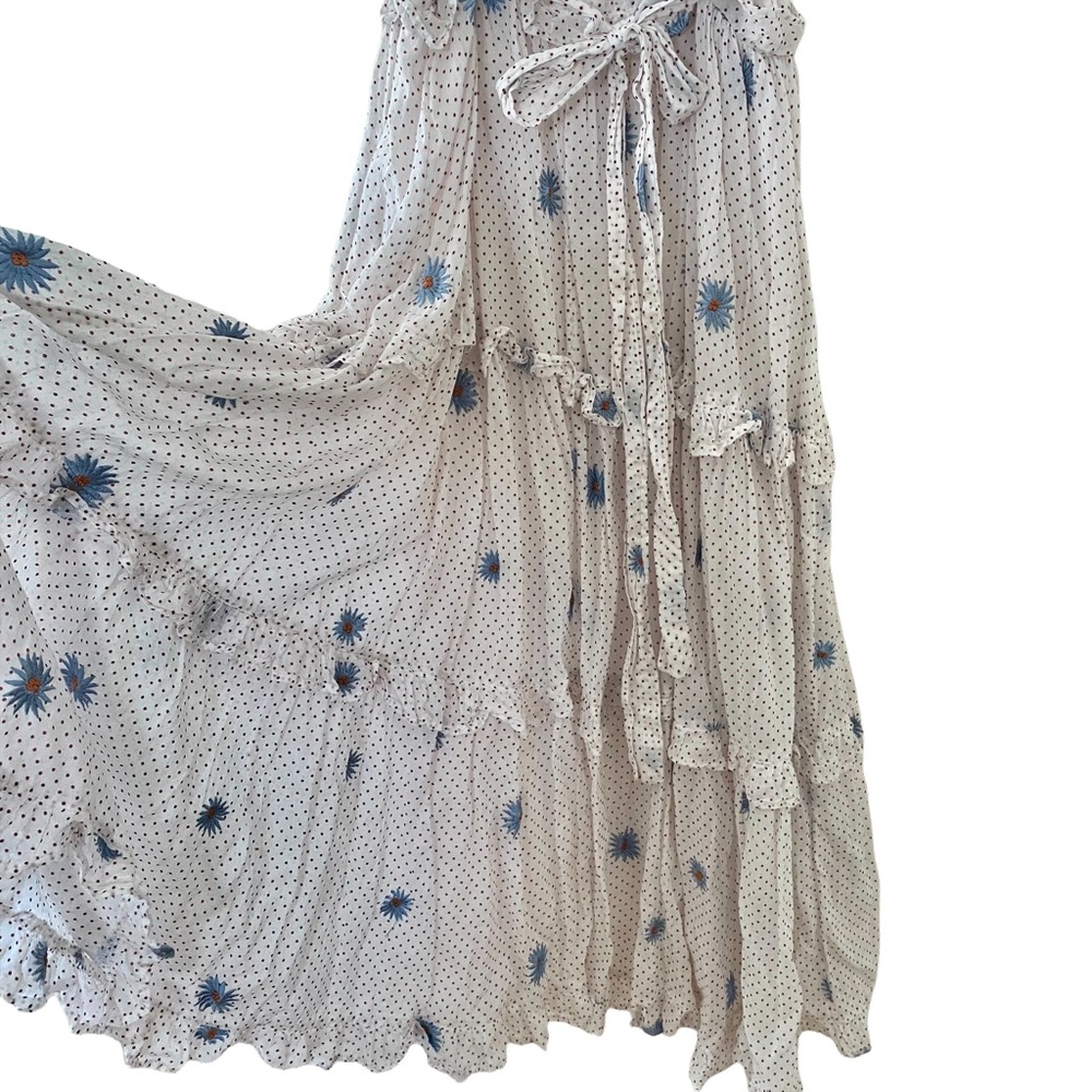 SOLD - Free People Women's Daisy Chain Button Up Midi Dress in White / Ecru - Picture 7 of 13